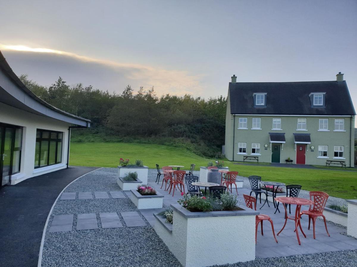 An Teach Glas Maghera  Exteriör bild